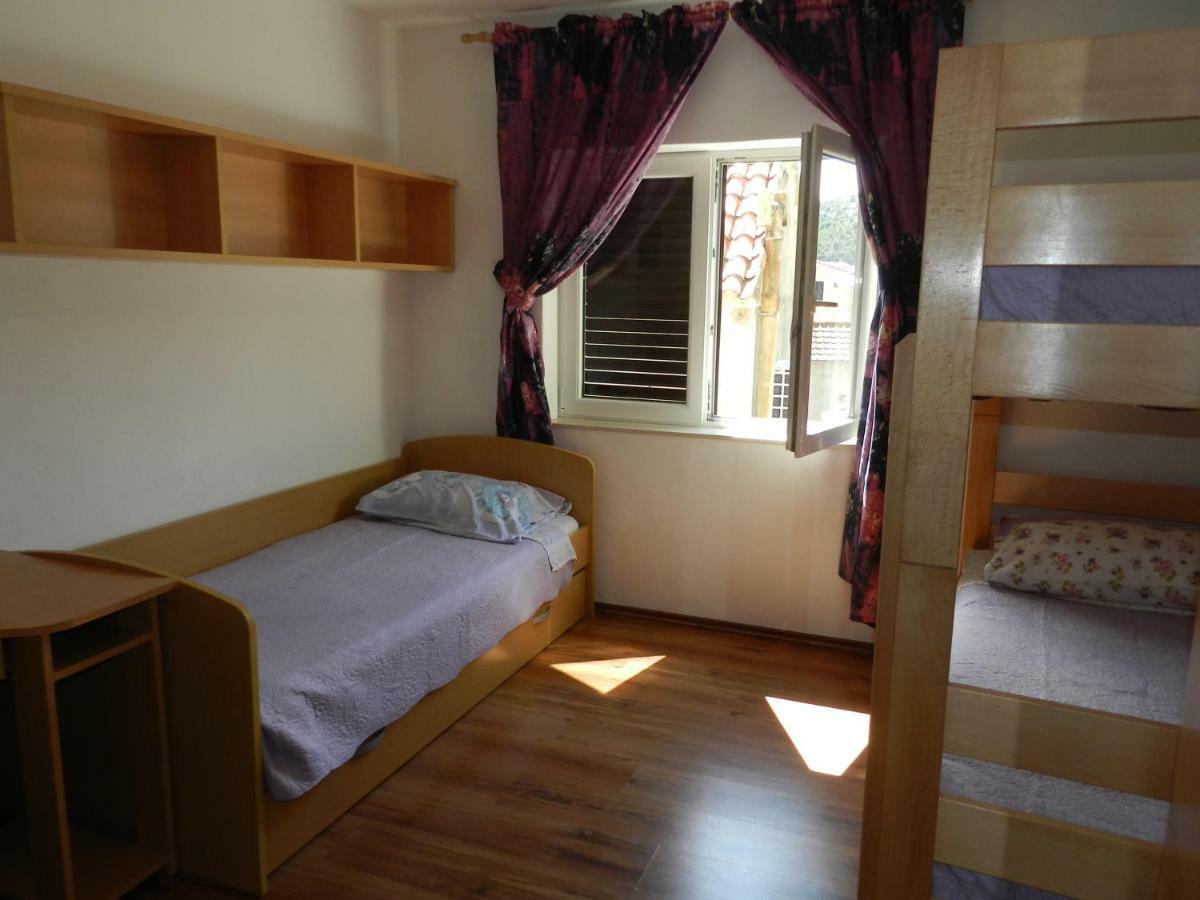 Apartmani Maruncic Omiš Zewnętrze zdjęcie